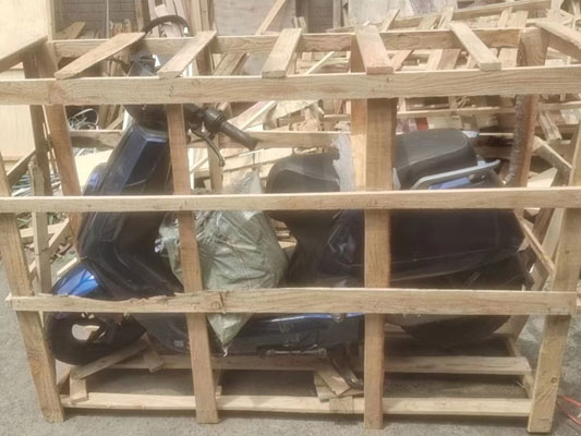 苏尼特左托运电瓶车